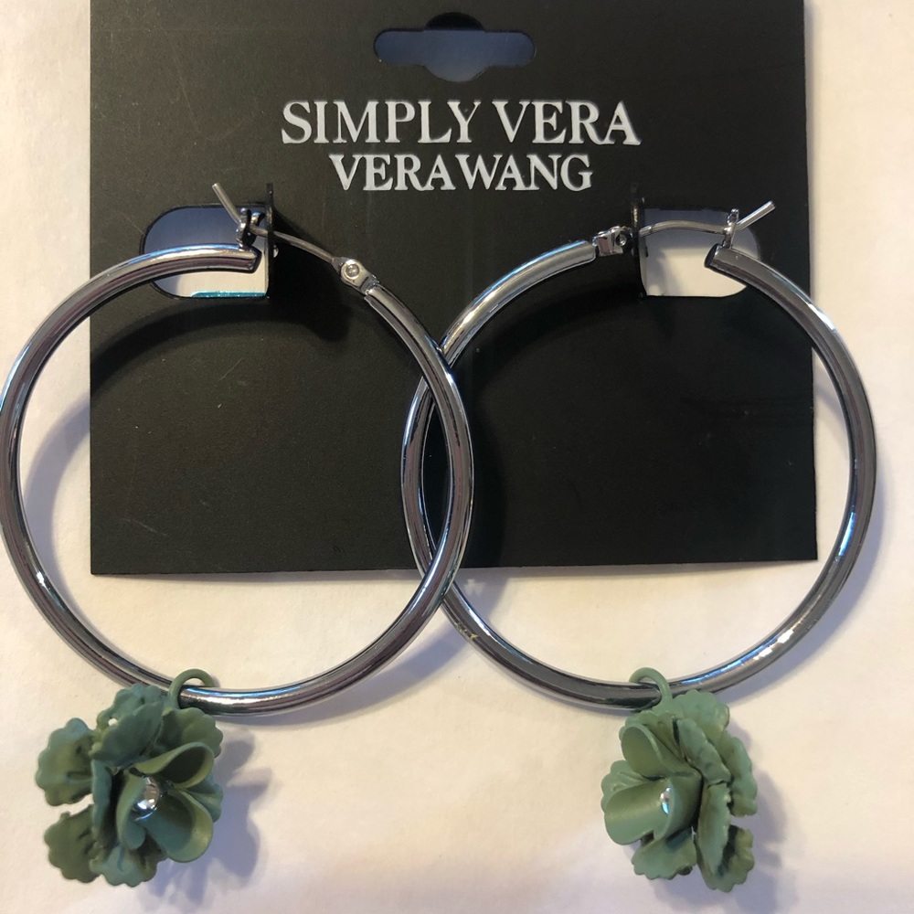Simply Vera Earrings